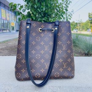 Louis Vuitton Monogram Neonoe MM Black